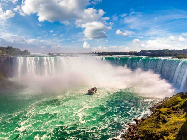 viaggio alla scoperta delle cascate del niagara in canada